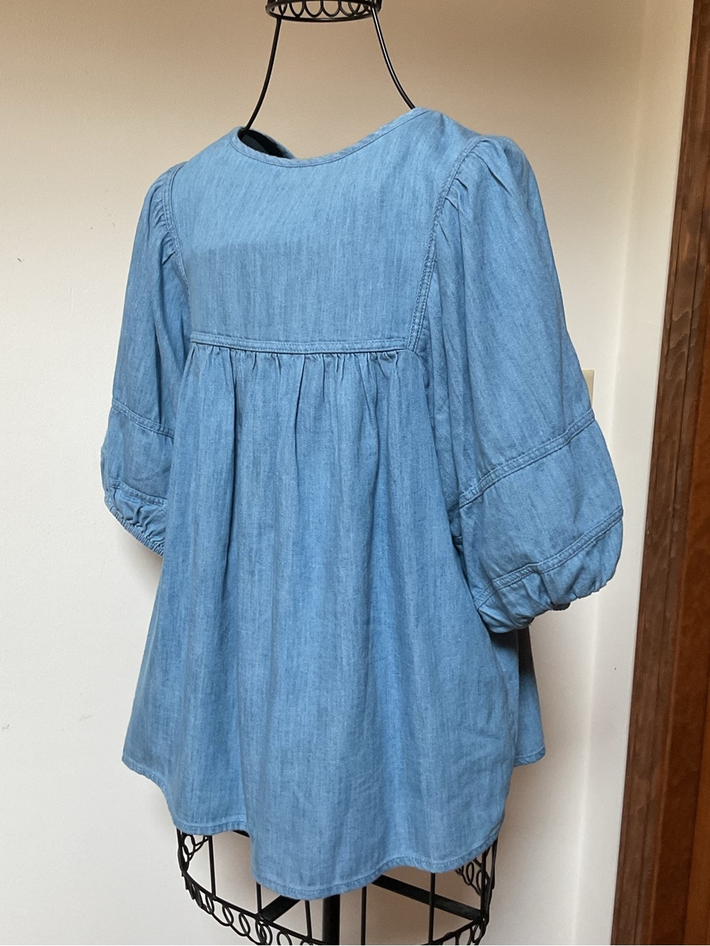 Denim puff sleeve tunic, Medium - Picture 6 of 8